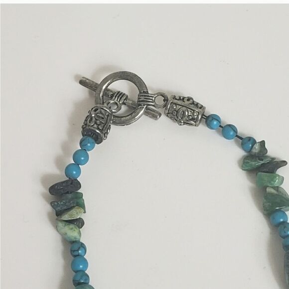 TOGGLE Faux Stone Beaded Tassel Necklace - Picture 4 of 8